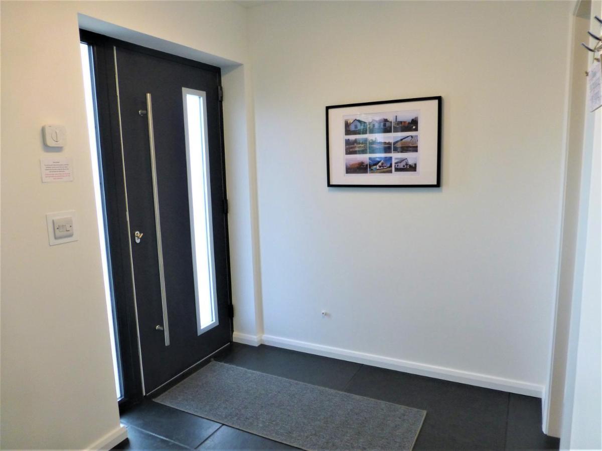 Gerycastell Luxury Holiday Apartment With Stunning Views & Ev Station Point Carmarthen Zewnętrze zdjęcie