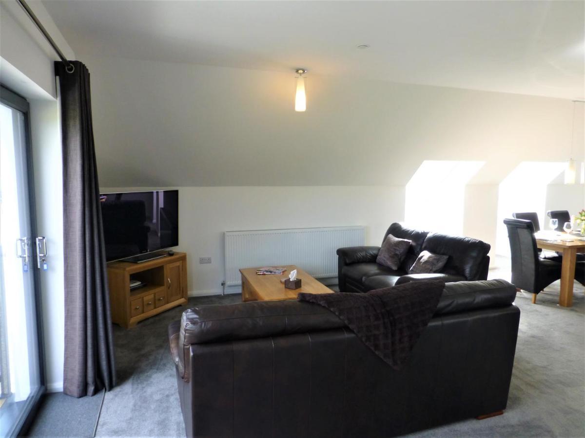 Gerycastell Luxury Holiday Apartment With Stunning Views & Ev Station Point Carmarthen Zewnętrze zdjęcie